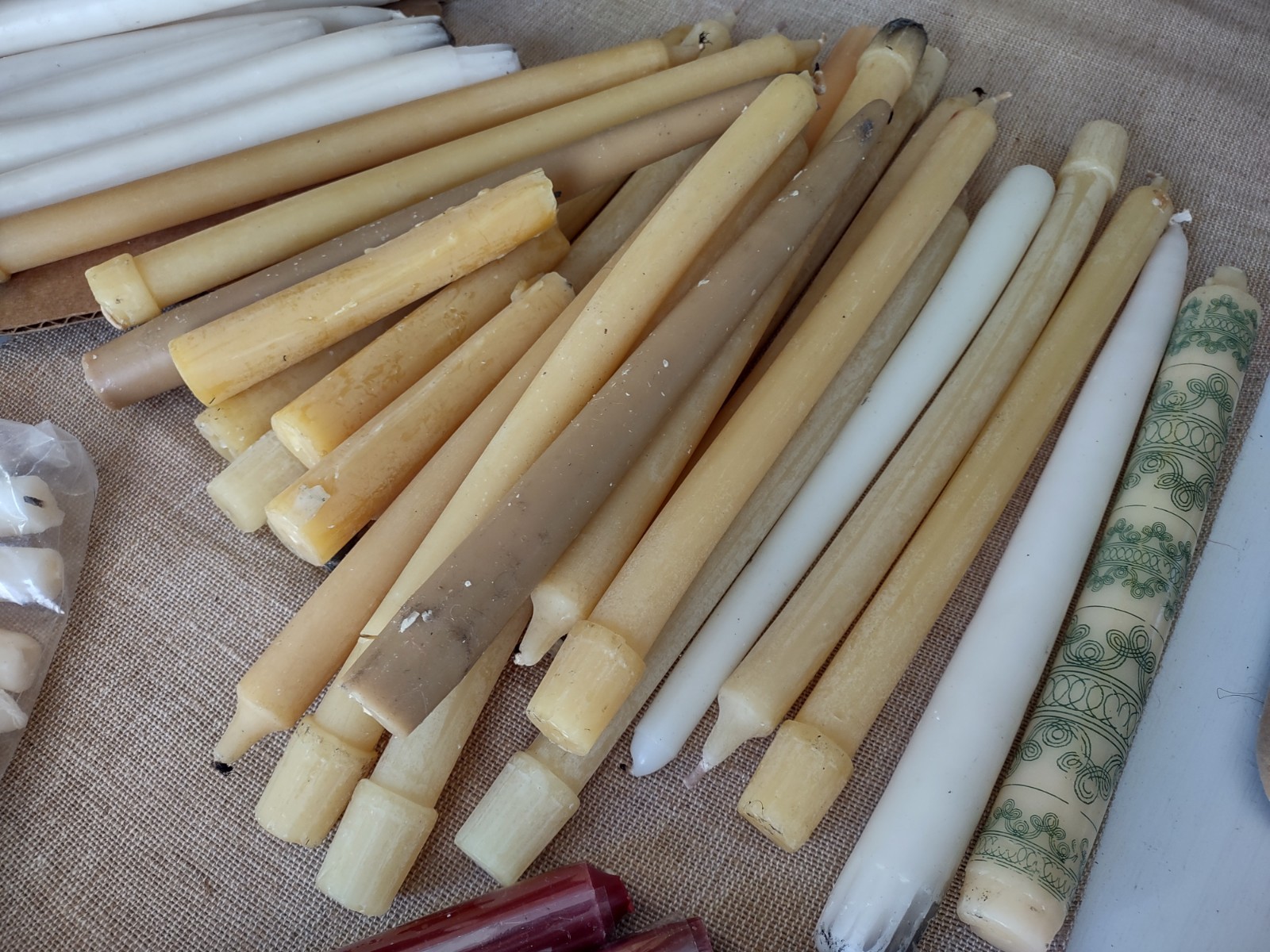 100 Lot Candles 100% Beeswax & Wax For Candle making Broken Bent White Gold gallery