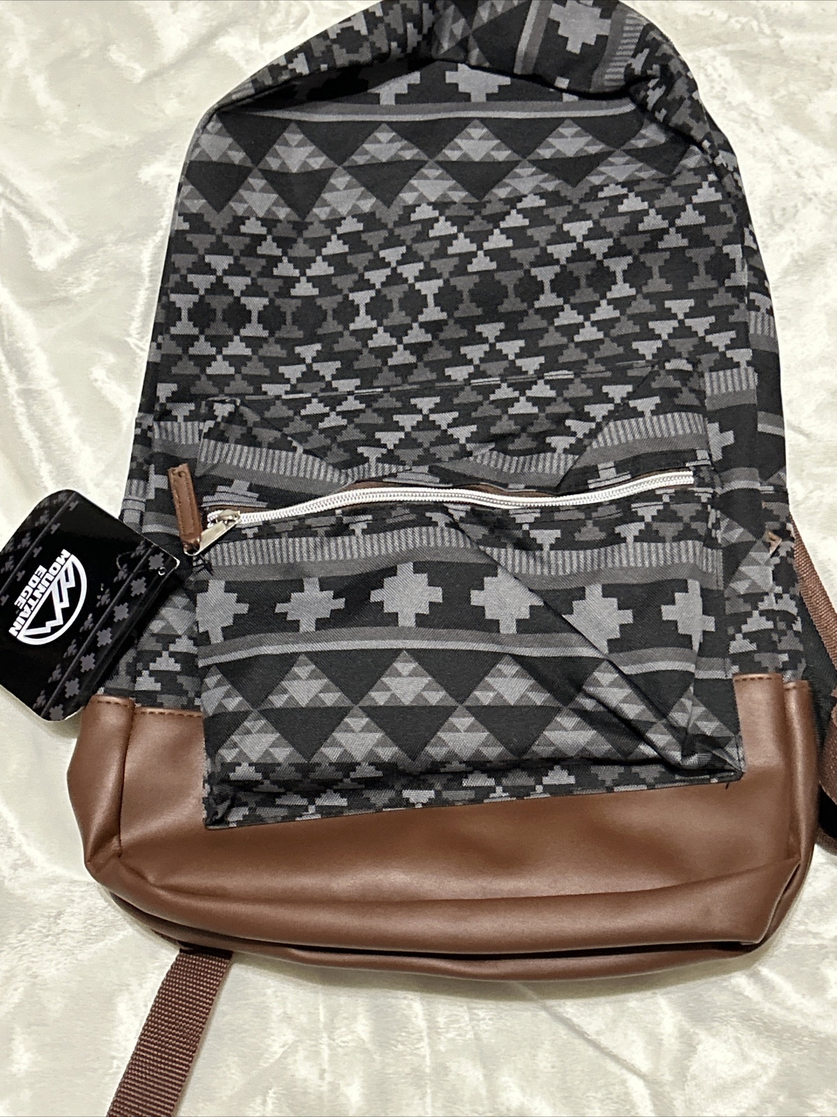NWT Mountain Edge Back Pack  2