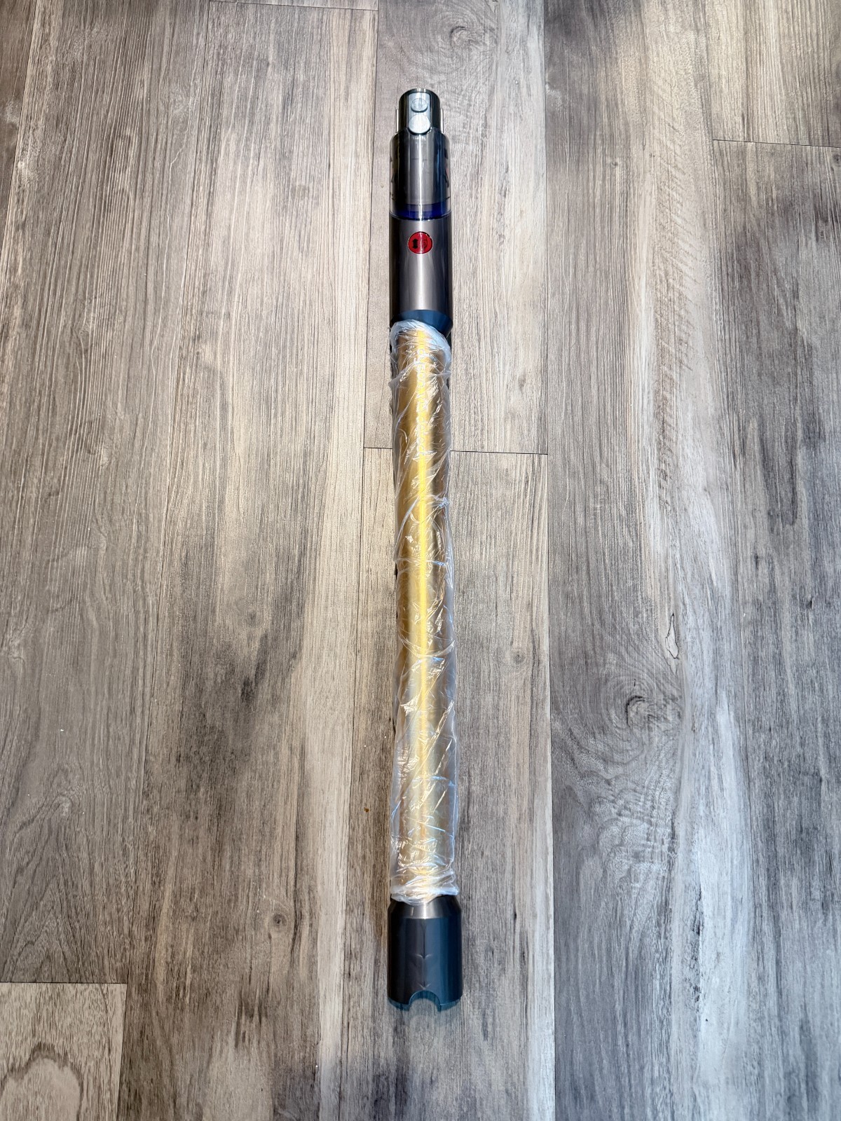Genuine OEM Dyson V15 Detect Quick-clean Wand 655mm (Gold) with Crevice Tool gallery