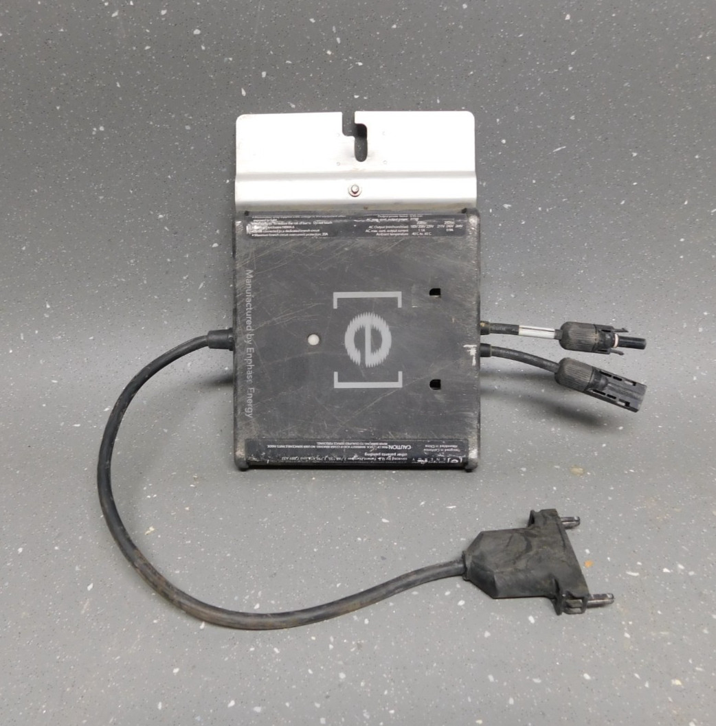 Enphase M215-60-2LL-S22 215W Micro-Inverter w/ GEDI for 60 Cell 190W-270W Panels gallery