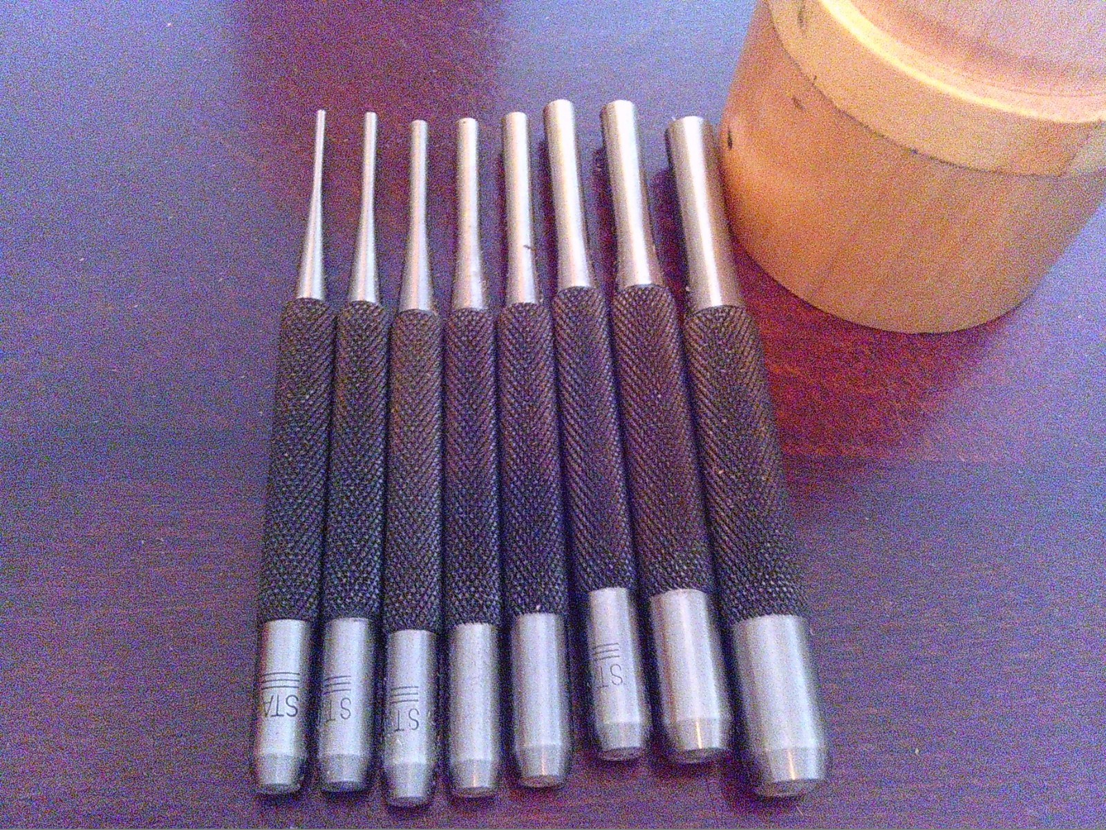 Starrett 8 Piece Center Punch Set gallery
