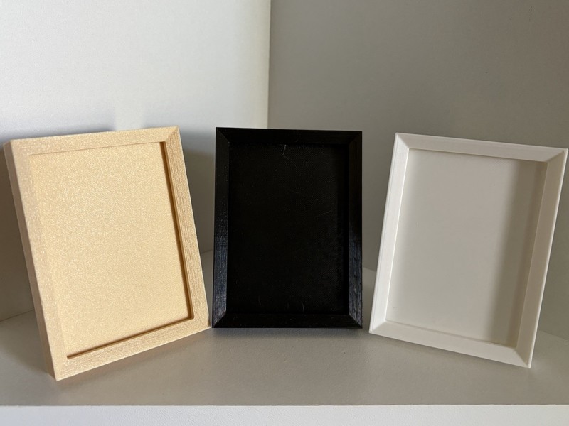 Custom 3D Printed ACEO Display Frame - White | Fits Standard 2.5x3.5 ACEOs gallery