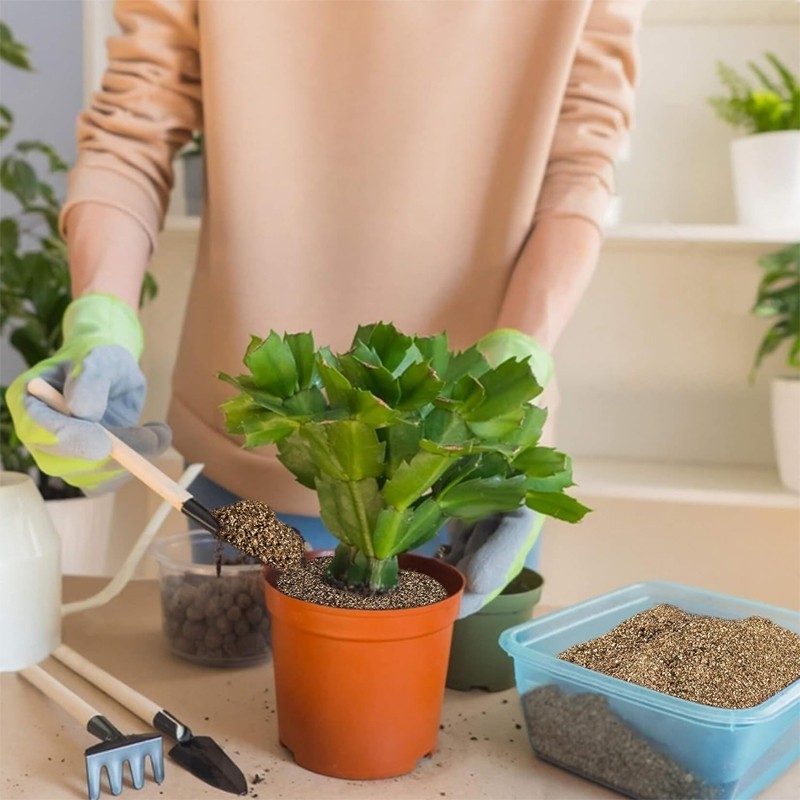 1 quart vermiculite, a soil conditioner suitable for gardening and potted plants gallery