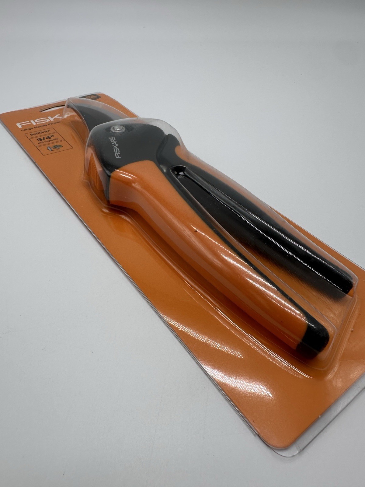 Fiskars Pruner ~Cuts up to 3/4" Branches & Stems~ Item #7944 New (E11) gallery