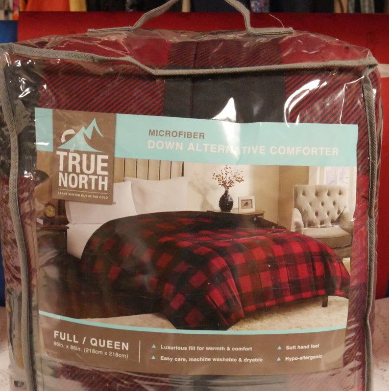 NIP TRUE NORTH RED BUFFALO MICROFIBER DOWN ALTERNATIVE FULL/QUEEN COMFORTER gallery