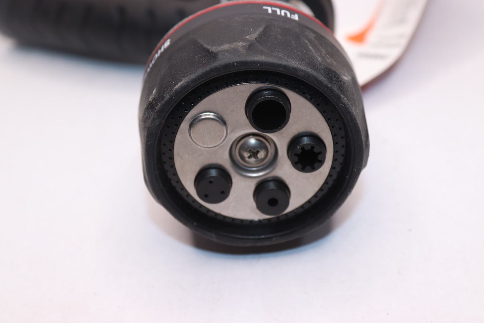 Husky Heavy-Duty Multi-Pattern Thumb Control Nozzle 1010 028 540 gallery