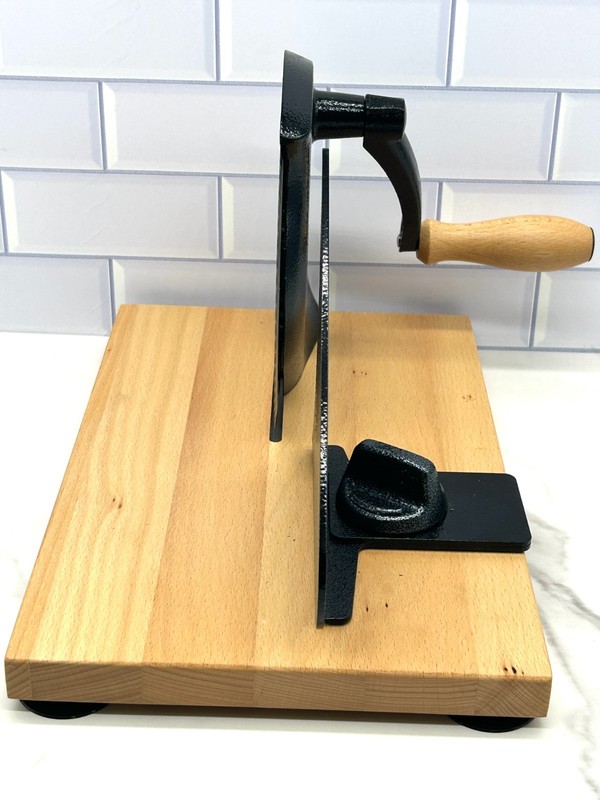 USED - Zassenhaus Classic Bread Slicer - Black gallery