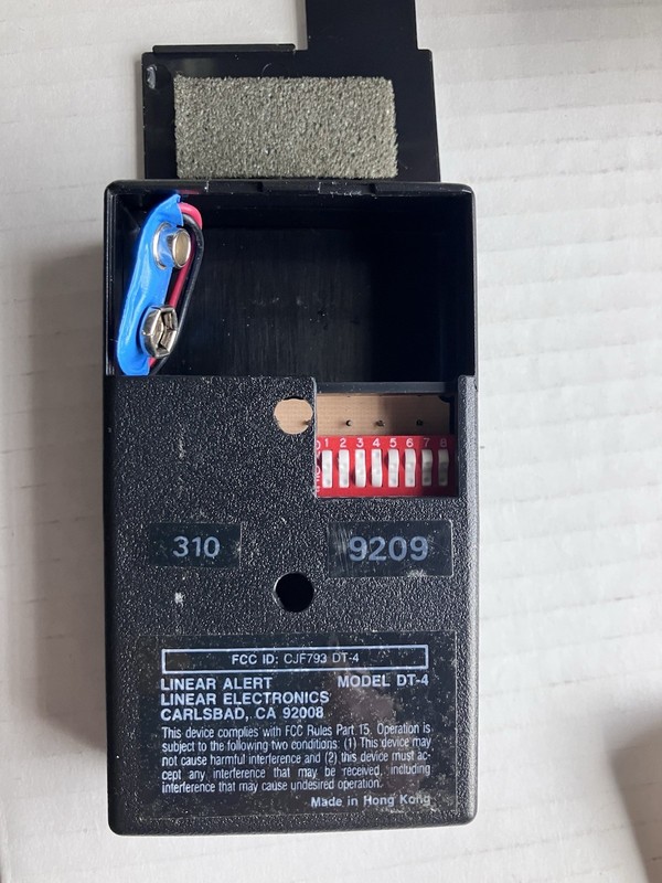 📳 OEM Linear DT-4 4 Button Remote Transmitter 310MHz 8 Dip Switch GuC Tested gallery