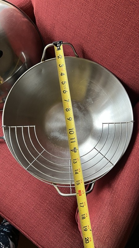 Vintage Farberware Model 303 14" Electric Wok with Perfect Heat Control & Lid gallery