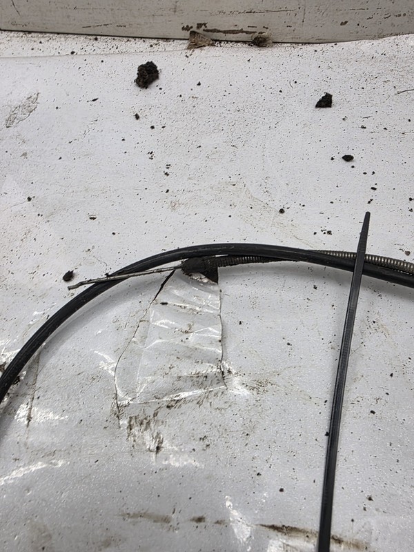 Used Choke and Throttle Cable Set For John Deere GT235 Kawasaki Engine gallery
