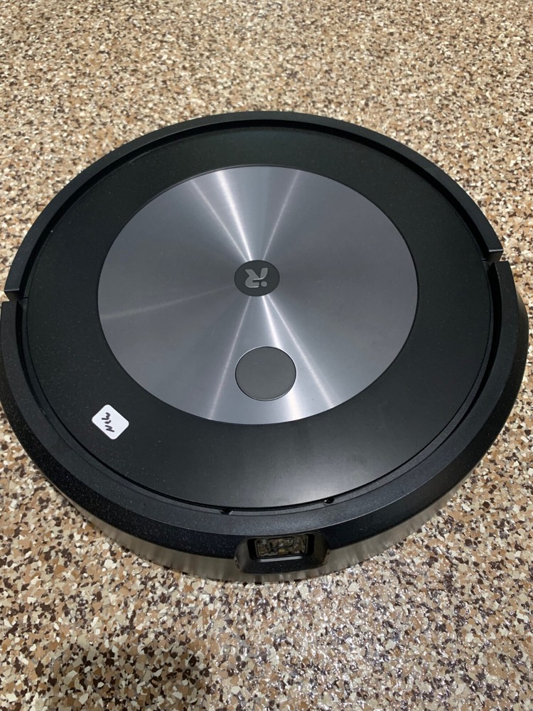 ~ Authentic OEM Roomba J7 Barebones unit with Motherboard PCB cliff camera j8