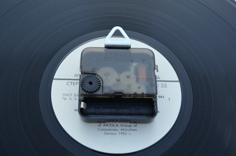Marc Bolan Vinyl Record Wall Clock Art Decor Original Gift 12'' 30cm 2025 gallery