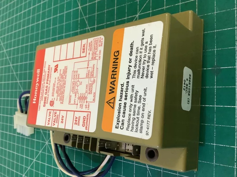 Ignition Module S89E1058 AZ205033 | NR295. gallery