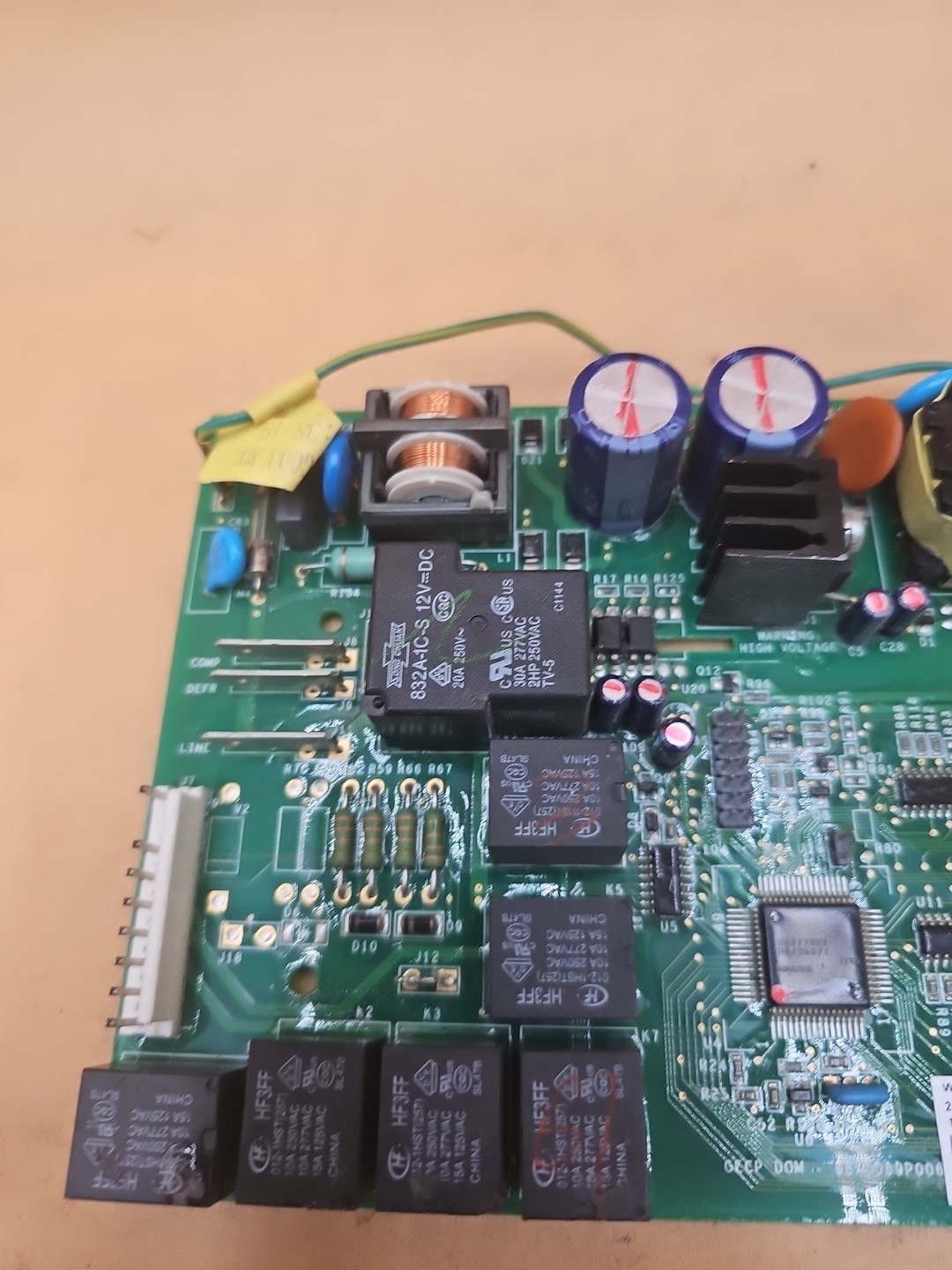 GE 200D6221G028 Refrigerator Control Board gallery