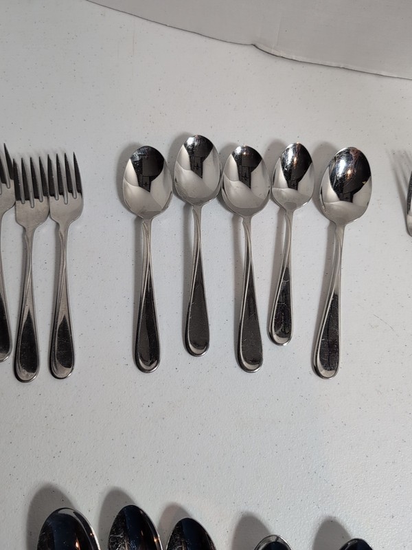 Oneida Misc Pieces Reliance Flatware Silverware USA Set Stainless Steel. gallery