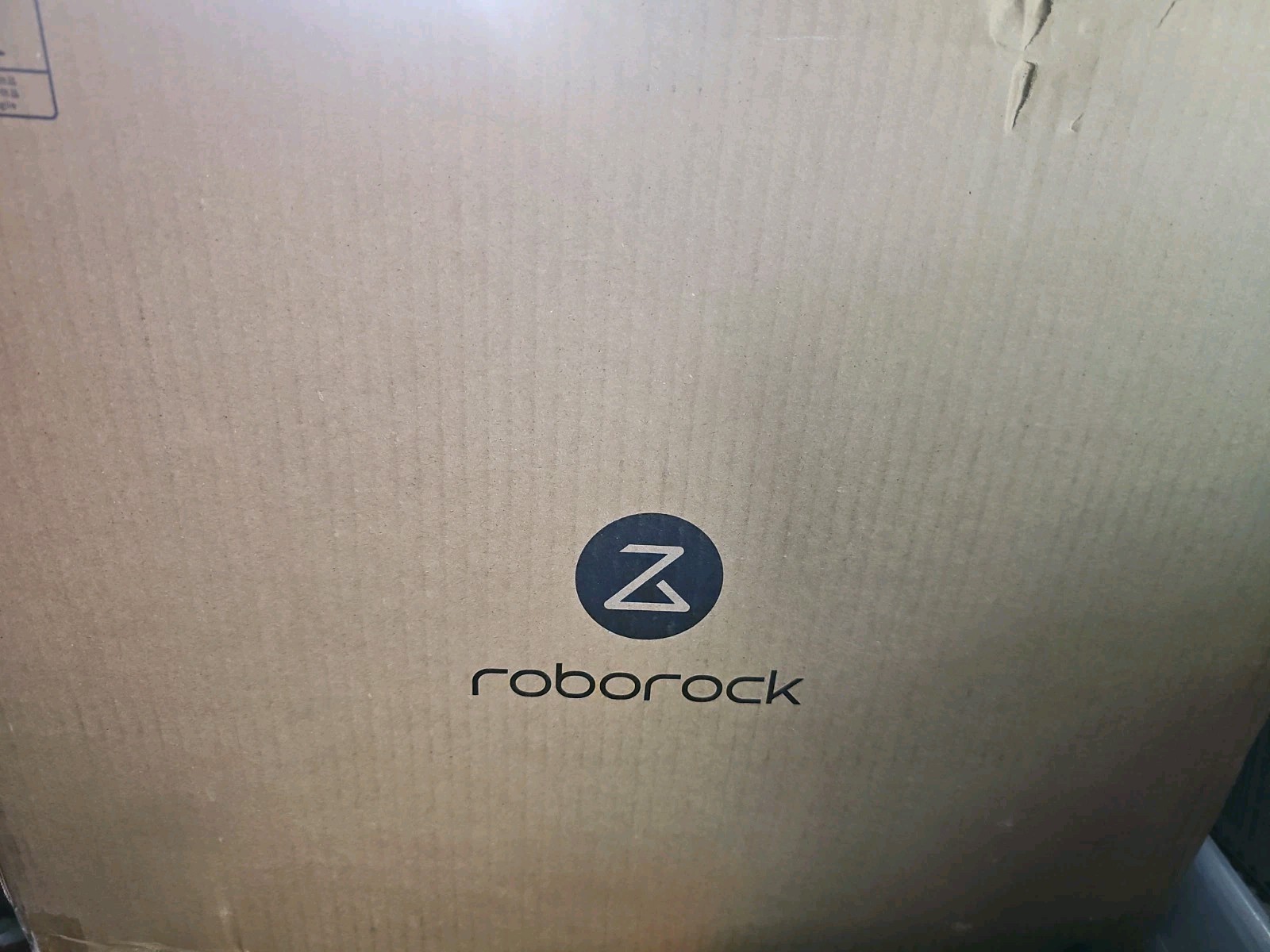 Roborock S8 MaxV Ultra Robot Vacuum, FlexiArm Design, Heated Air Drying, 10000Pa gallery