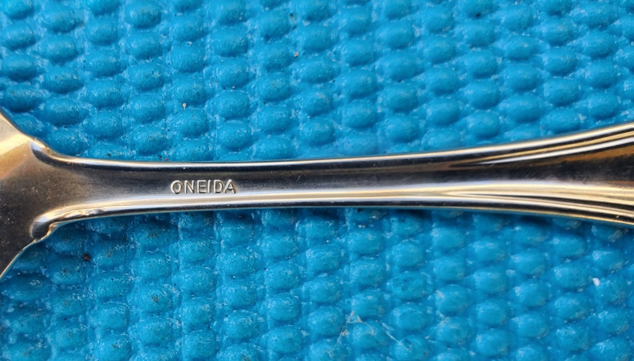 3-Oneida ARBOR AMERICAN HARMONY Stainless Beaded DINNER FORKS 7 3/8" gallery