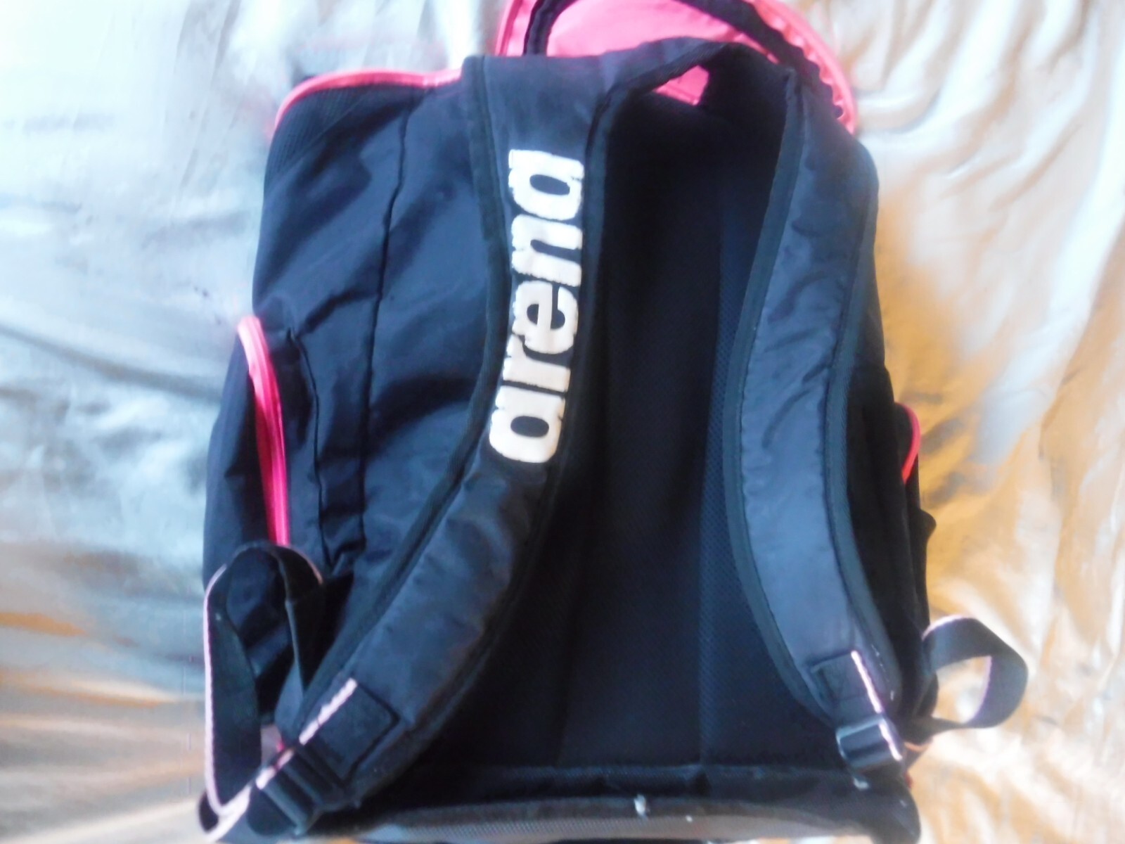 Arena Backpack Black and Pink 4