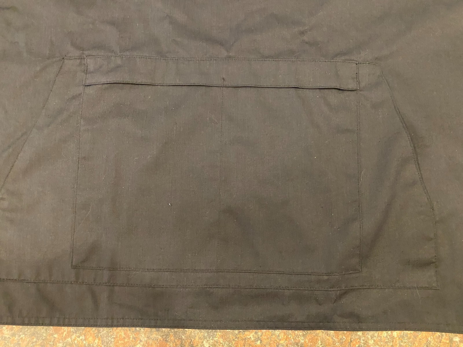 Simple Black Apron, 2 Large/2 Small Pockets, Poly/Cotton Blend gallery