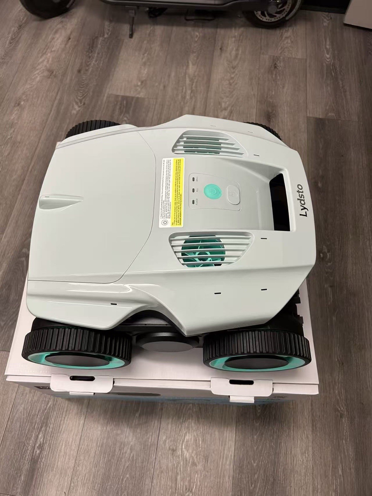 Lydsto Robot Pool Cleaner S3 Cordless Robotic Pool Cleaner gallery
