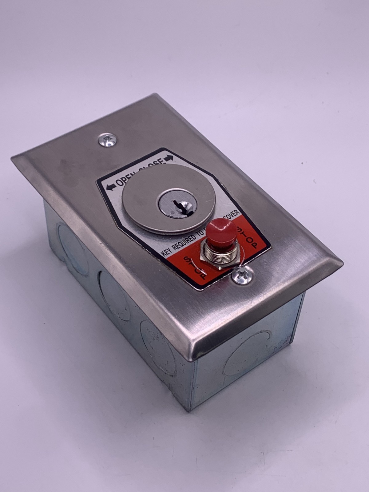 MMTC HBFS-R Key Switch, Single Gang Box, Standard Core & Stop Button, Flush gallery