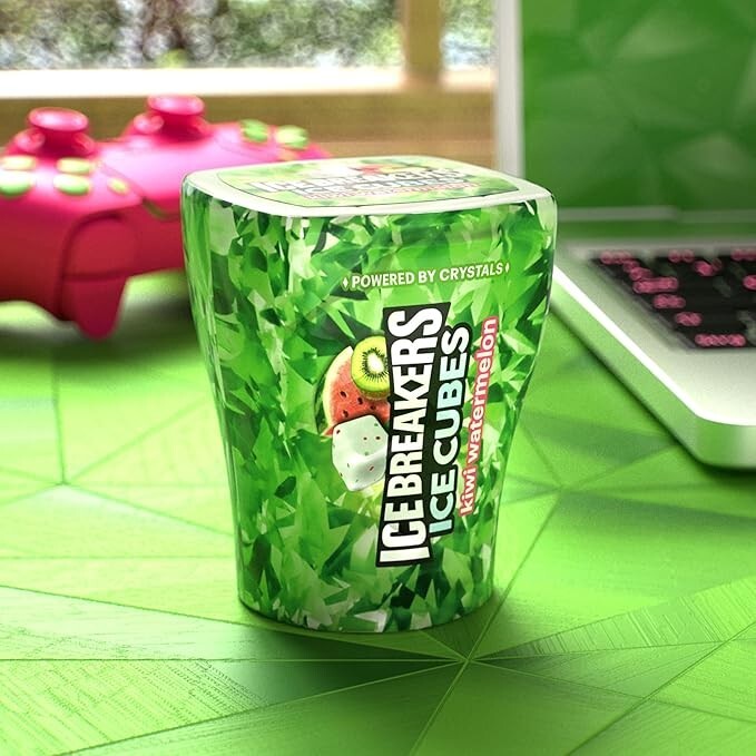 ICE BREAKERS Ice Cubes Kiwi Watermelon Chewing Gum 40 pieces ( Pack of 4 )