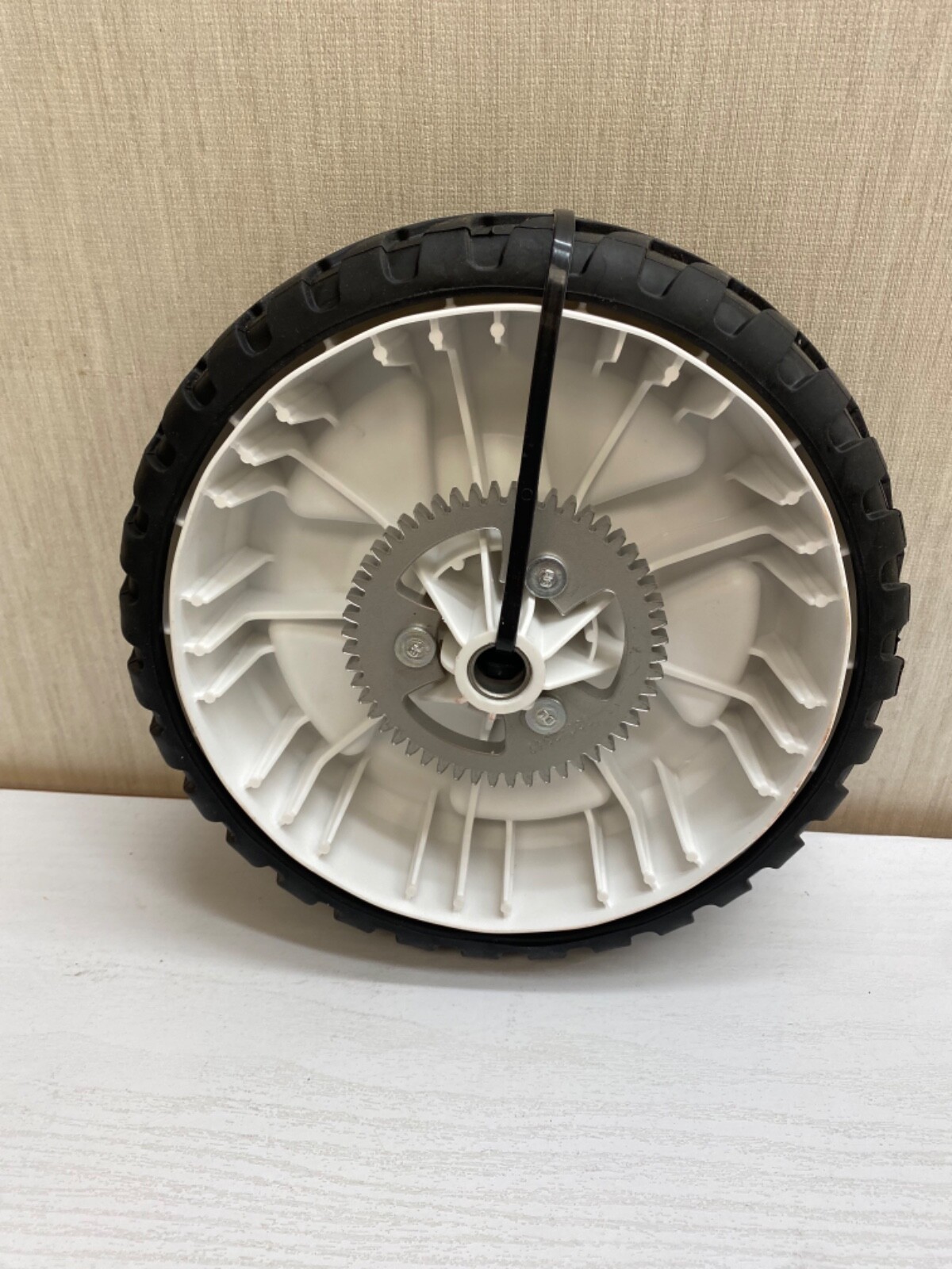 Toro Personal Pace 8" 20 Cm Replacement Rear-Wheel-Drive Wheel Lawn Mowers R3 gallery