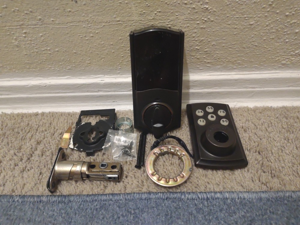 Kwikset SmartCode 888 Touchpad Electronic Deadbolt For Parts Only