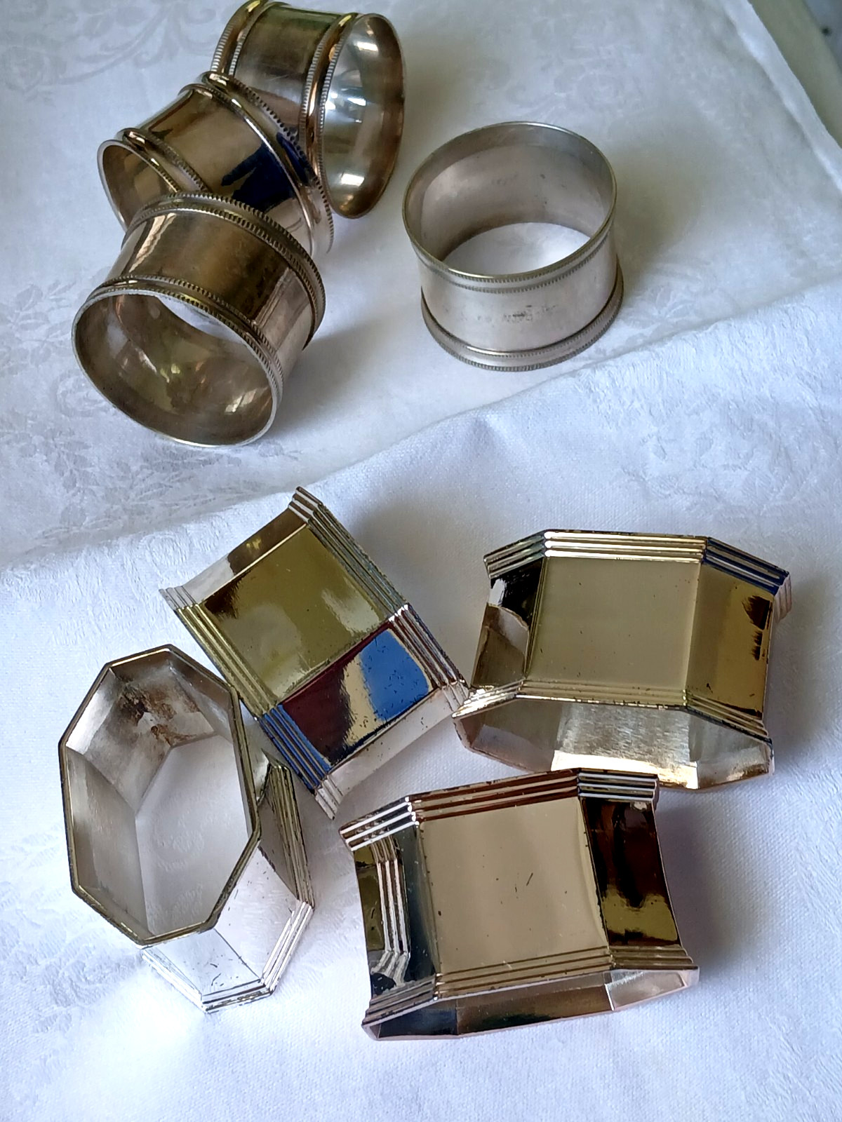 VTG Stainless Steel Napkin Rings 2 Sets of 4, TOTAL 8 NAPKIN RINGS, Mid-Century gallery