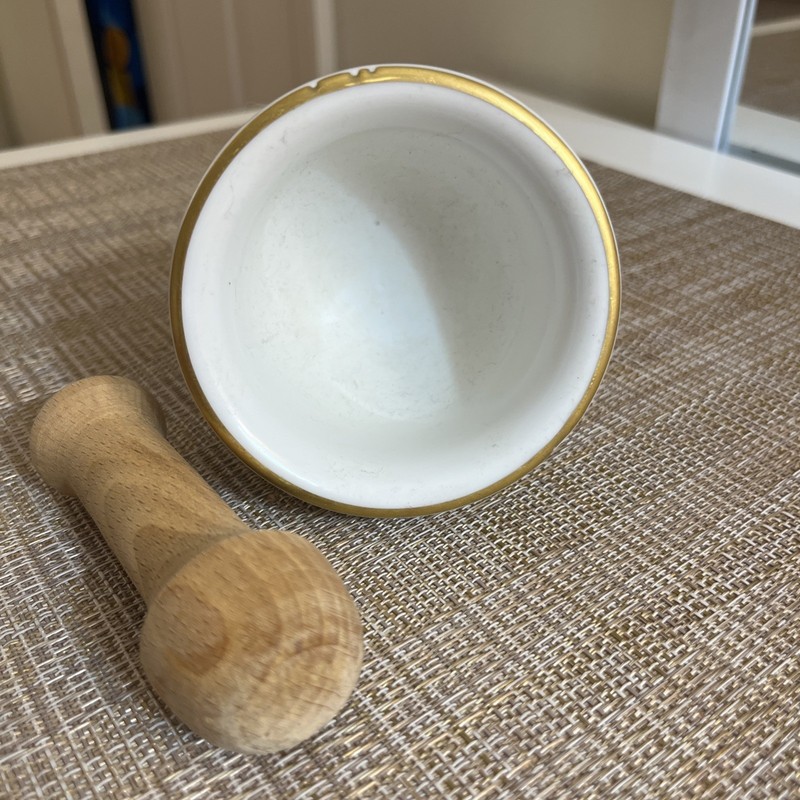 Royal Worcester Evesham Gold Mortar&Pestle RaspberryPeachCherry FinePorcelain gallery