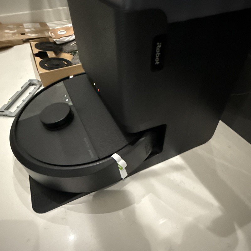 iRobot Roomba Plus 405 Combo Vacuum & Mop with AutoWash Dock All New Accessories gallery
