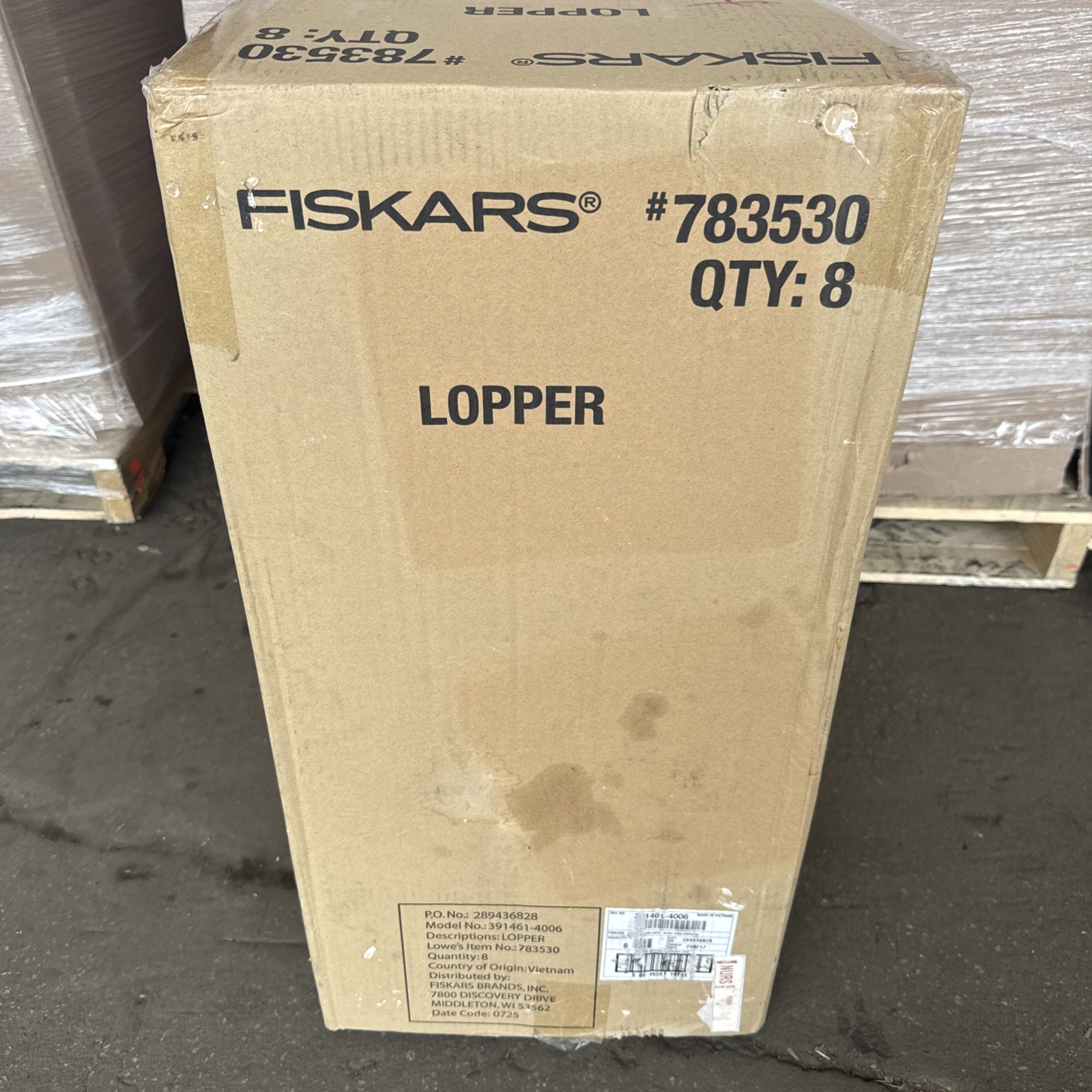 Fiskars Pro Lopper, Ultimate durability, 1 ,1/2" Cutting Power 8-pack Case gallery