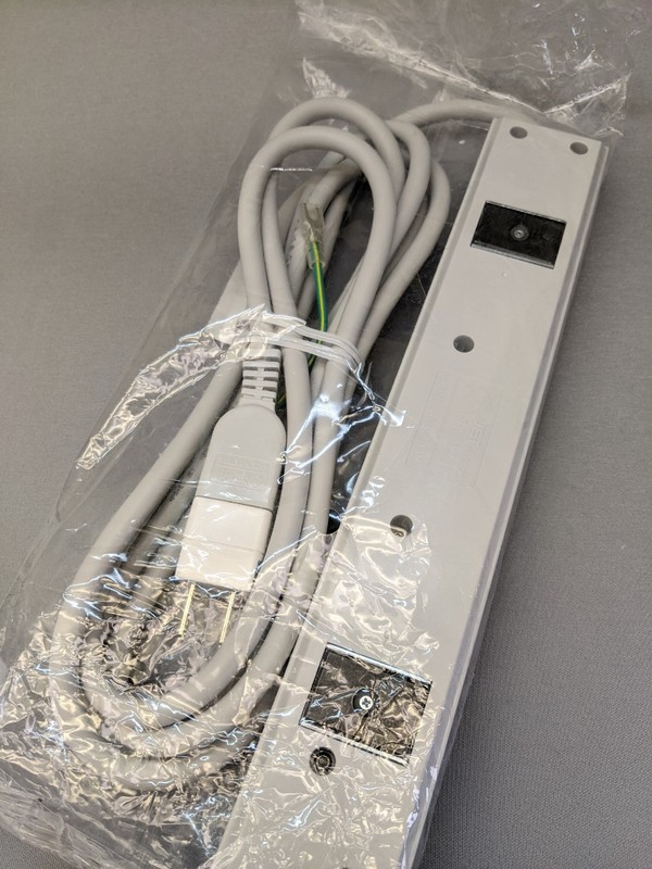 ELECOM Magnet Type Thunder & Dust Resistant power Strip with Twist Lock 7 outlet gallery