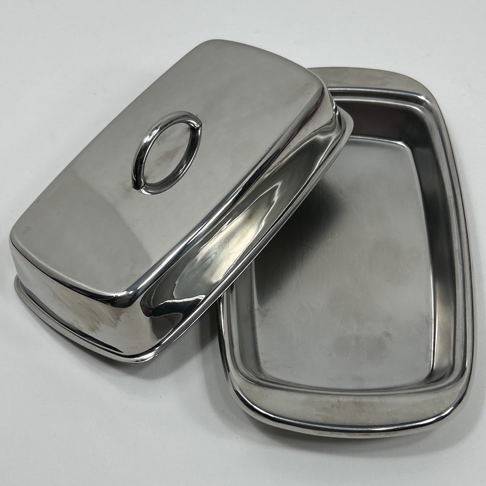Norpro 282 Stainless Steel Covered Butter Dish 6 x 3 ½ Inches Preloved gallery