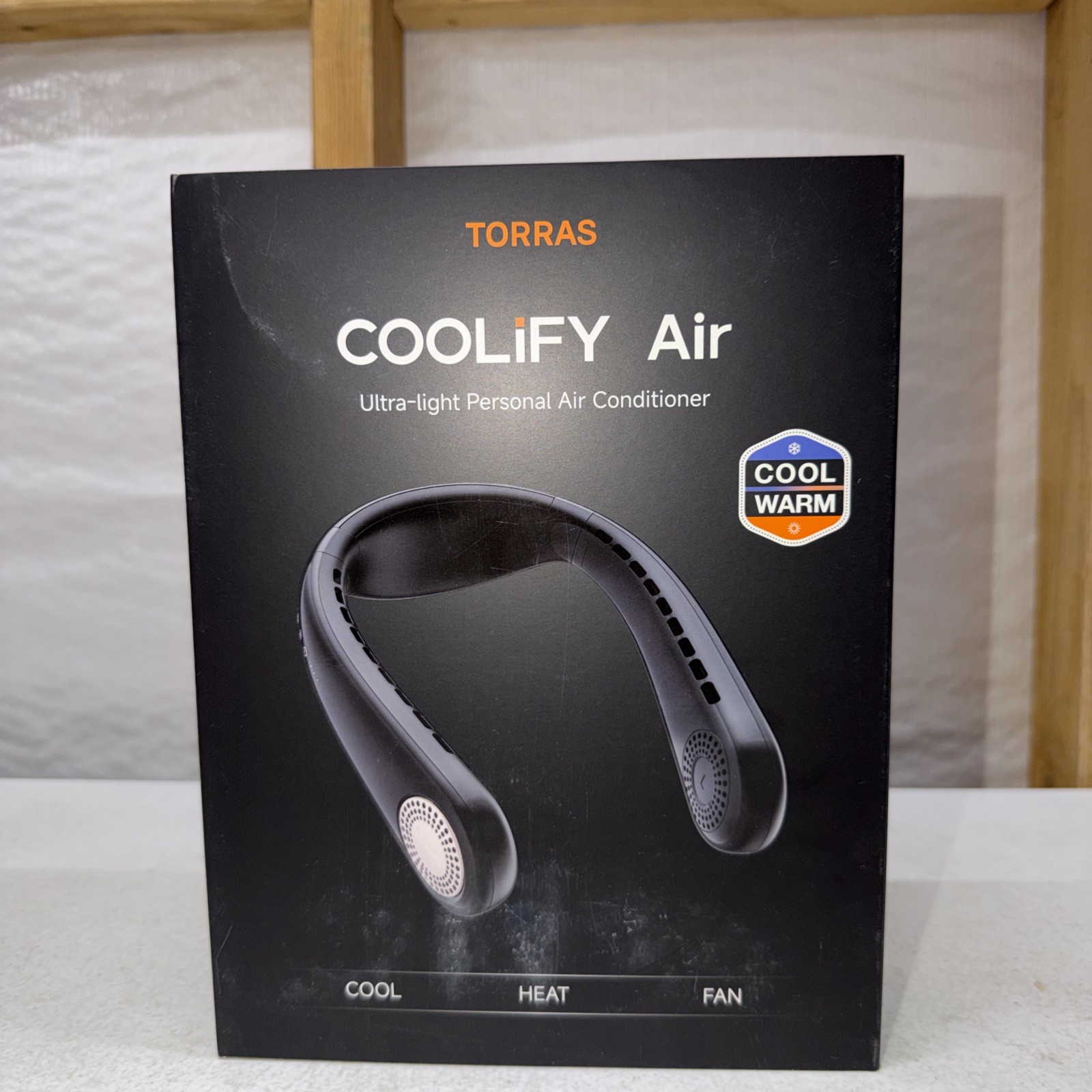 TORRAS COOLiFY Air Portable Neck Fan With Cool, Heat, Fan 5000mah Battery gallery