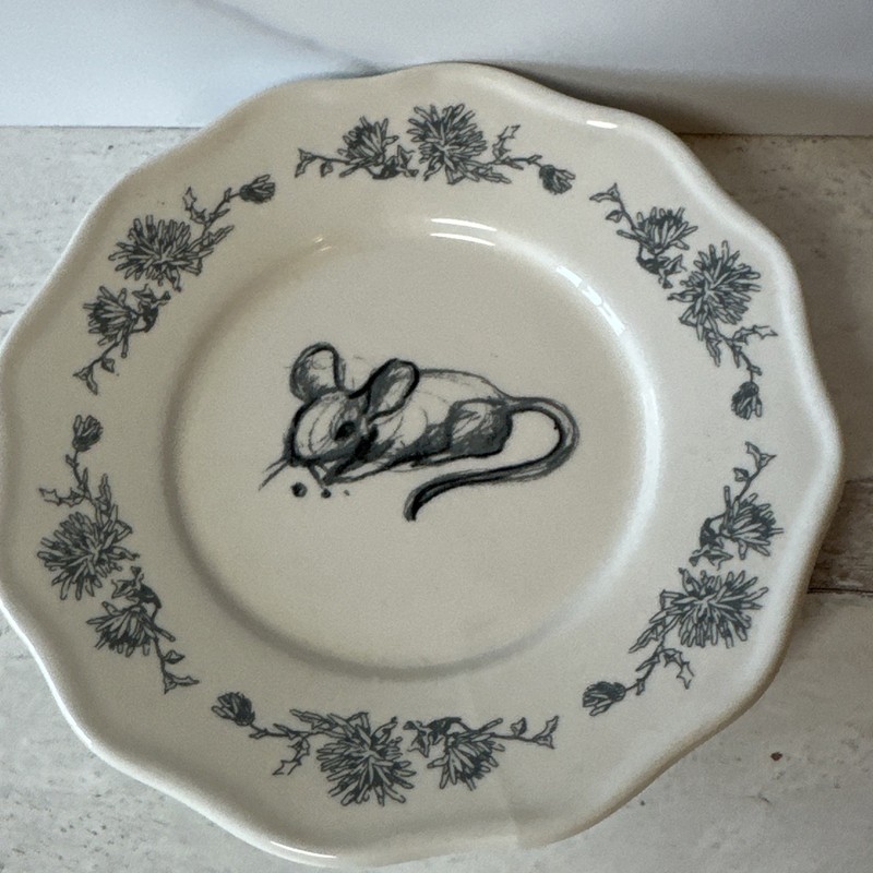 Creative Co-Op Steepware Cat & Mouse Teacup w/ Lid & Saucer - No Strainer - Read gallery