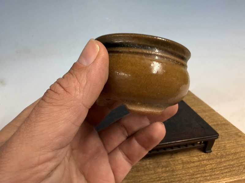 Japanese Unknown Maker Shohin Bonsai Tree Pot 2 1/2 By 1 5/8” Unique Glaze gallery