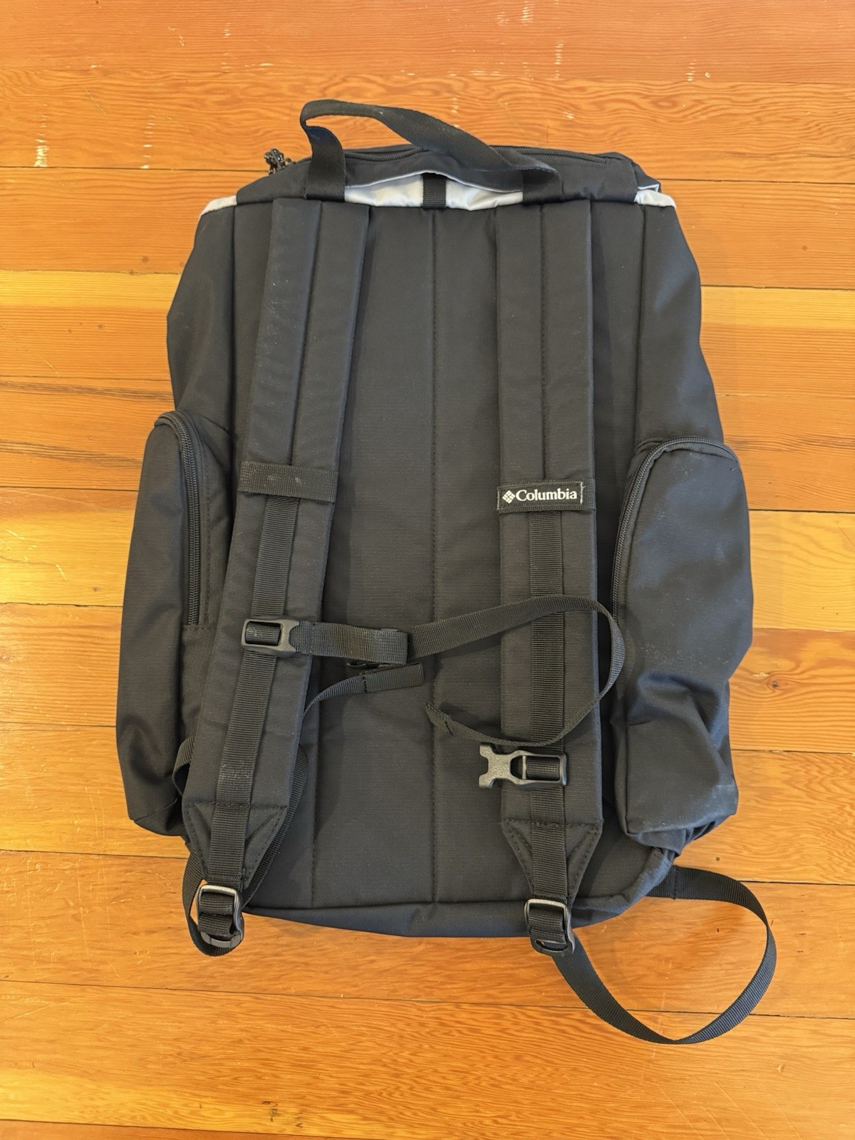 Columbia Trek Black 28L Rucksack 2