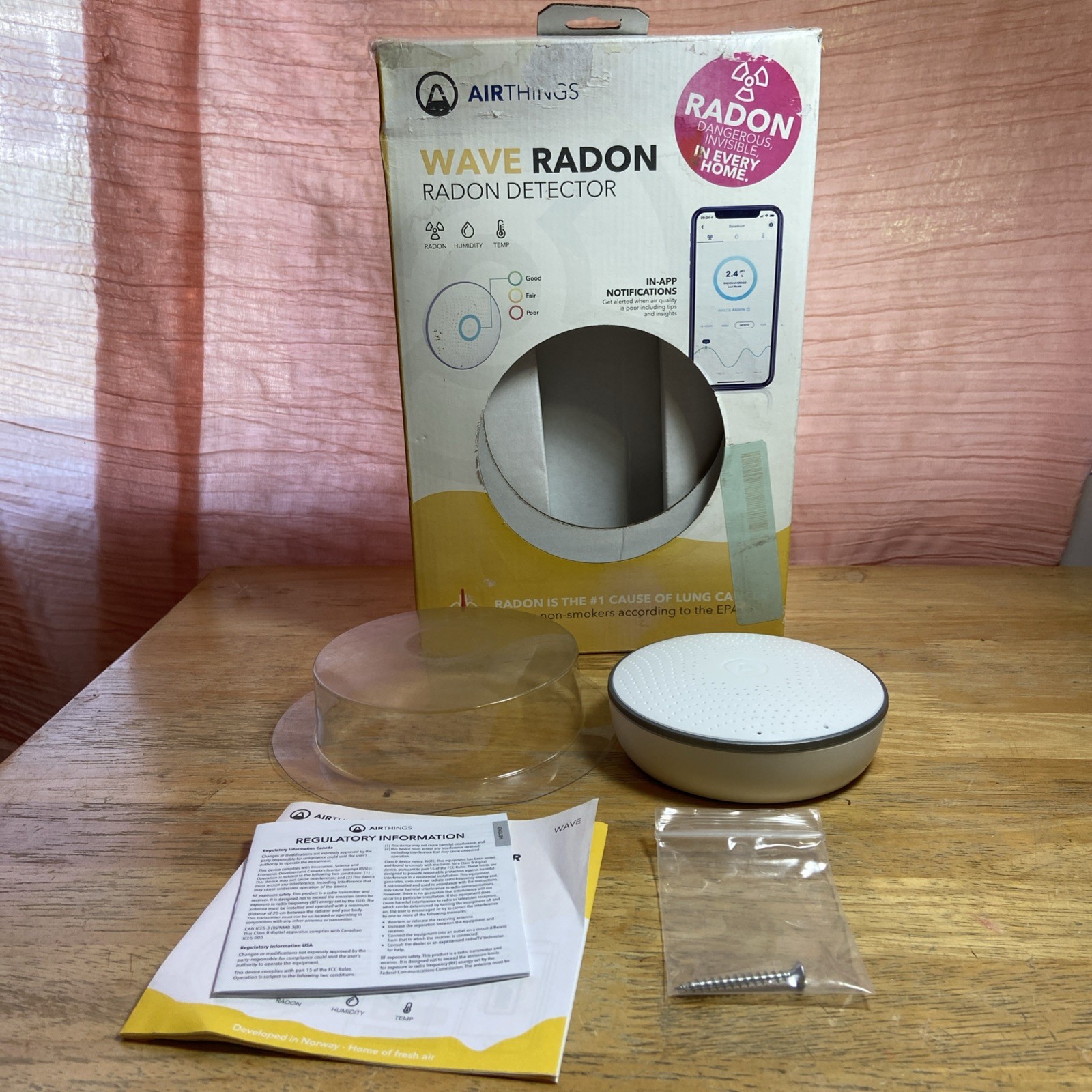 Airthings Wave Radon 2951 Radon Detector Humidity & Temperature Monitoring gallery