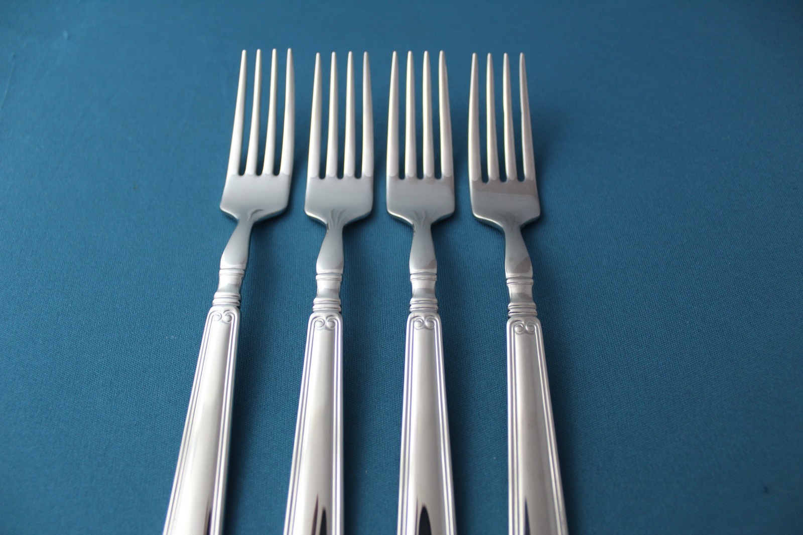 4 Dinner Forks JA Henckels VINTAGE 1876 Vietnam 18/10 Stainless NEW 7 7/8" gallery