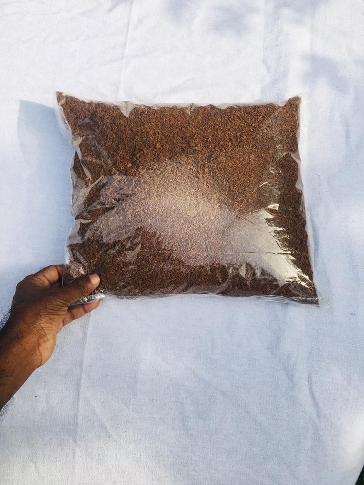 Coco Powder Peat Coconut Husk Fiber Powder 100% Organic Coir Dust Growing gallery
