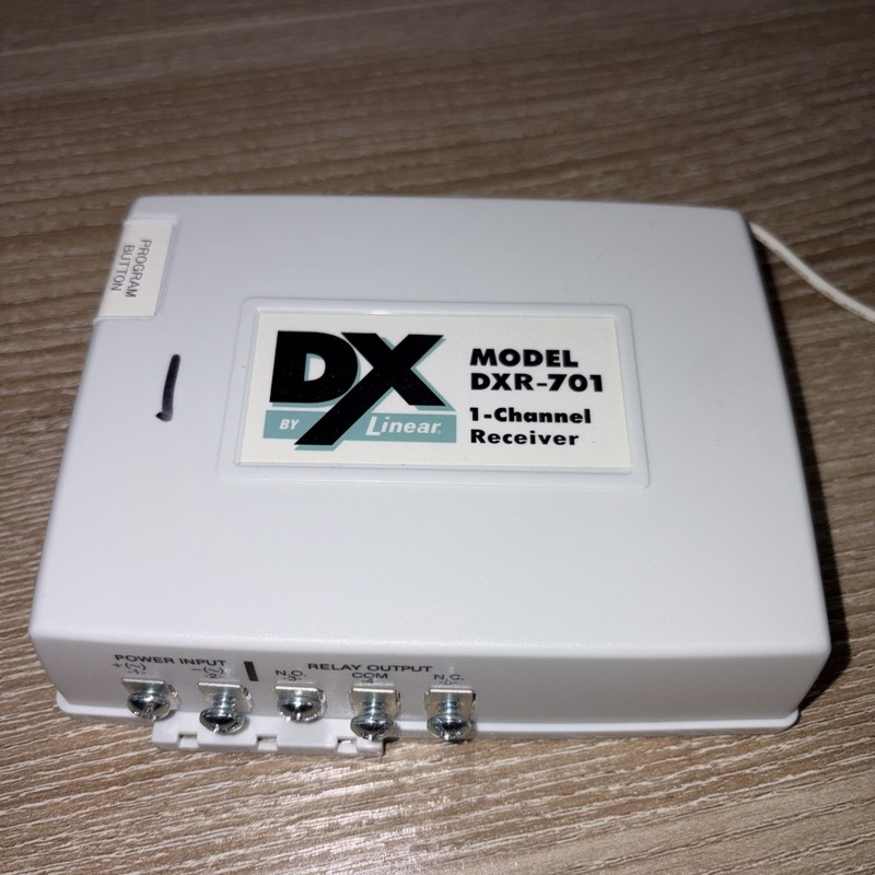 Linear DX Wireless Security Receiver, 1-Channel (SNR00148/DXR-701) gallery