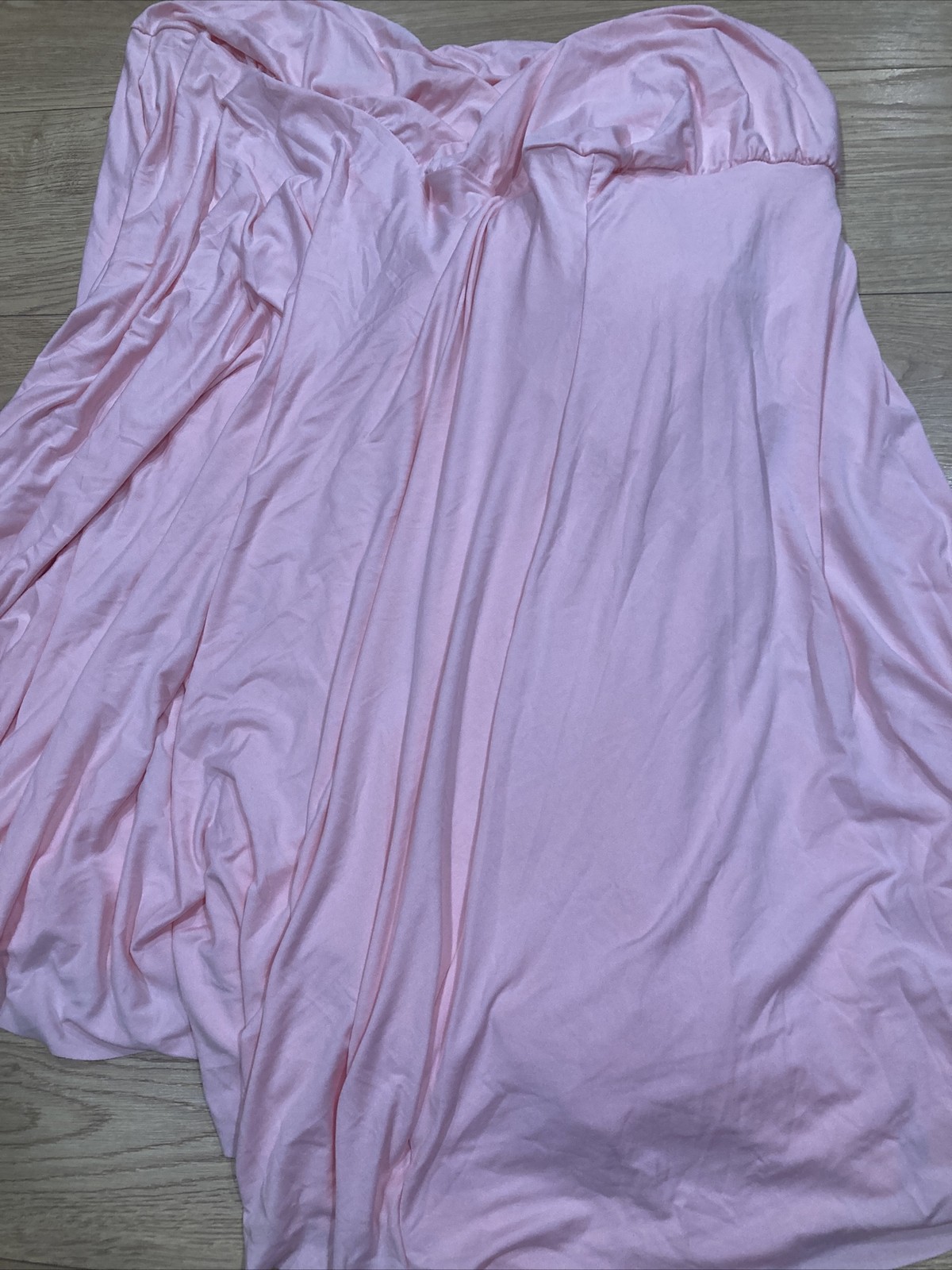 Twin Size Elastic Polyester Knit Pink Bed Skirt Drop 28” gallery