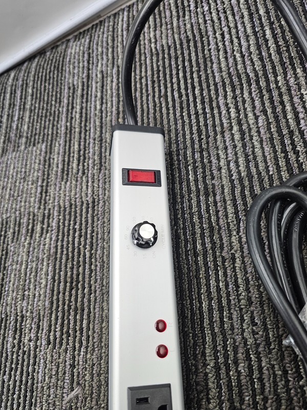 SFC306 Relocatable Power Tap Max 15A 125 VAC 60Hz 6 Outlet Heavy Duty gallery