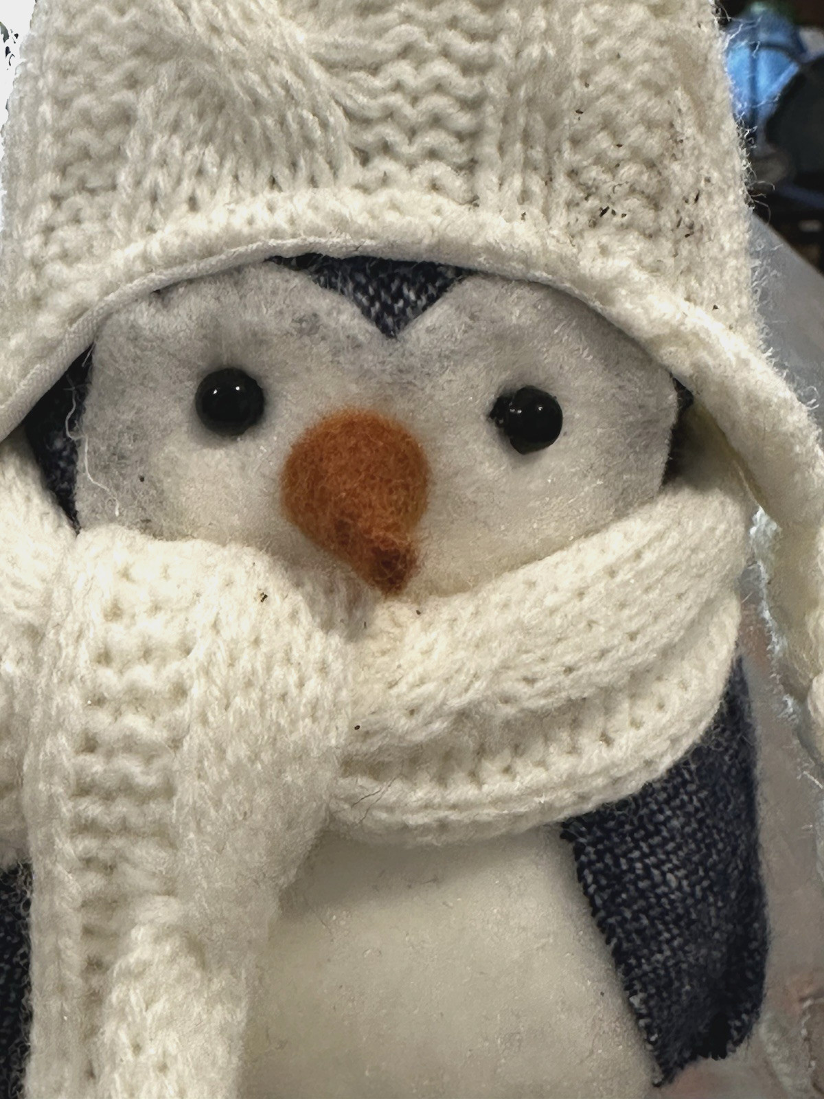 2016 Target CLIPPER Spritz Wondershop Featherly Friends Winter Bird White Cap gallery