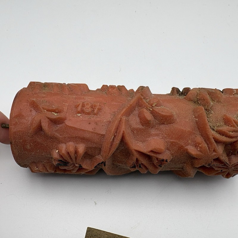Patterned Paint Roller Wood-Mounted Stamp Pair Floral Design Vintage Home DIY gallery
