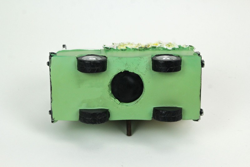 Scratch & Dent Rustic Country Flower Power Van Birdhouse for Small Birds gallery