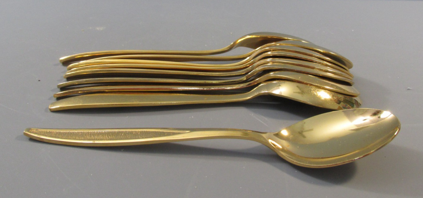 9 Piece Custom Design Gold Electroplate Stainless Steel "Teaspoons" - Japan gallery