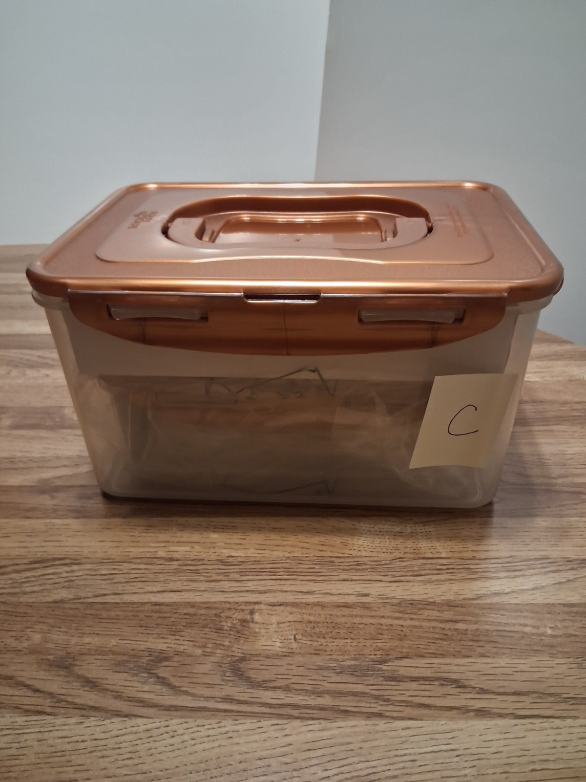 LocknLock 4-pc Bronze Airtight Food Storage Total 161 ozs gallery