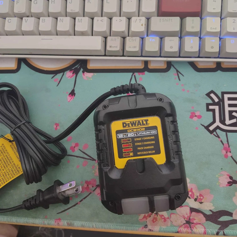 DeWalt 12V/ 20V MAX FLEXVOLT 2 Amp Battery Charger Model DCB1102 gallery